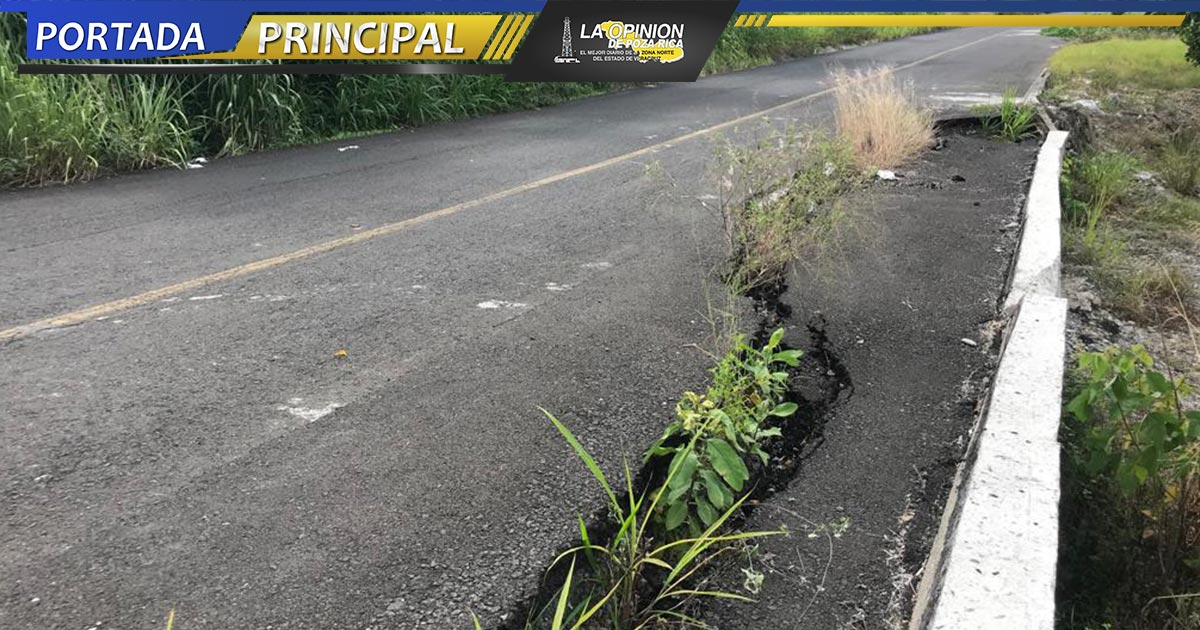Se derrumba tramo carretero