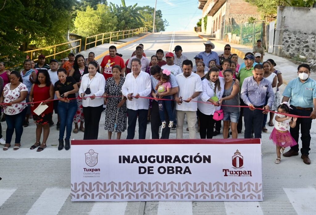 Avanza la transformación de la colonia Rafael Hernández Ochoa
