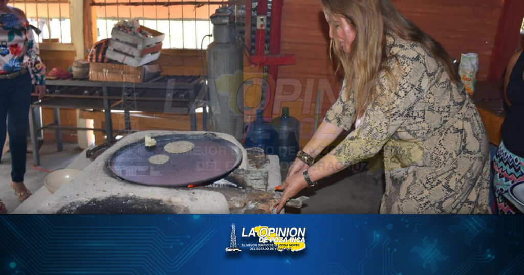 Lleva DIF cocina escolar a Las Puentes