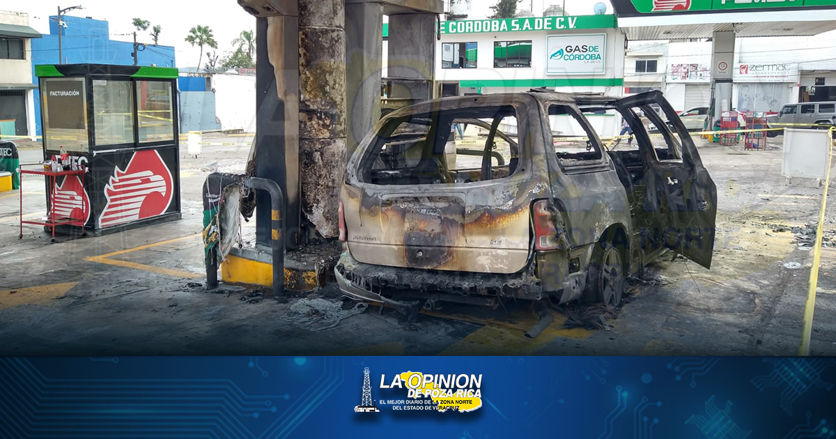 Se incendia Gasolinera en Córdoba Se incendia Gasolinera en Córdoba