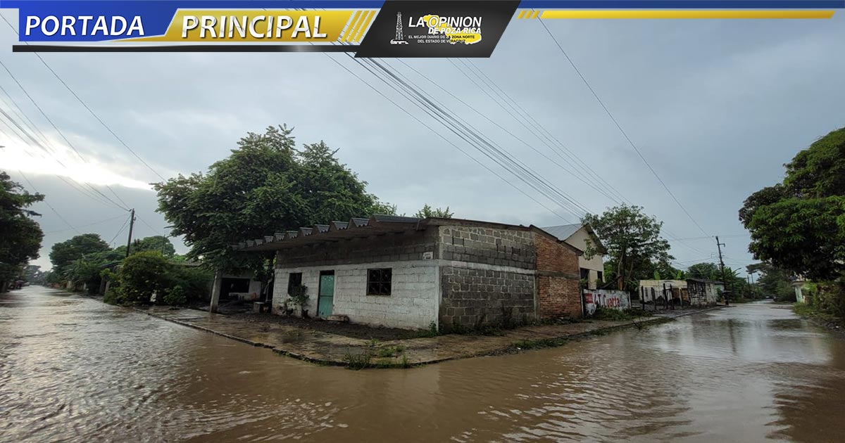 Intensa lluvia inundó Tuxpan