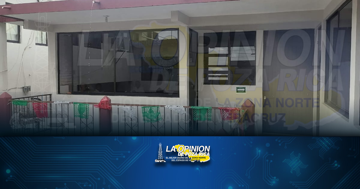 Corren al Contralor y al Secretario del ayuntamiento de Cazones