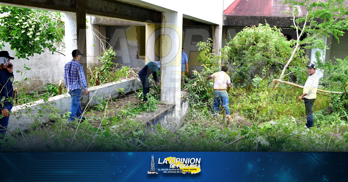 exigen que se concluya la obra del hospital