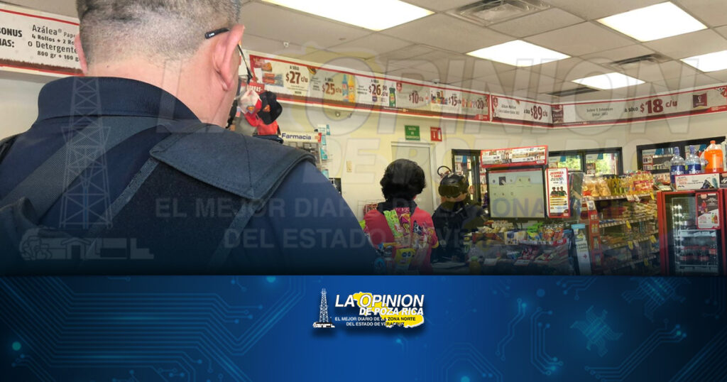Asaltan OXXO en la Chopo