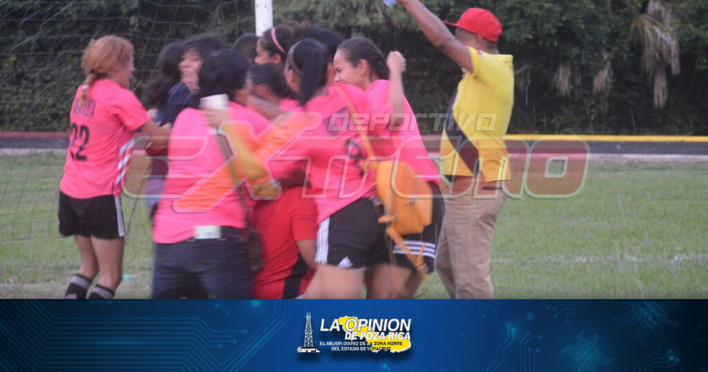 Ximena Azueta se lleva todo