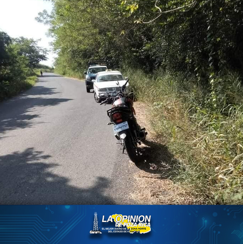 ¡Moto contra Chevy: 2 lesionados!