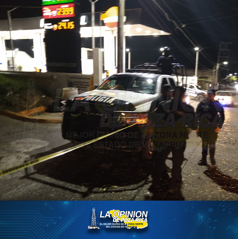 Arrojan restos a un costado de una gasolinera