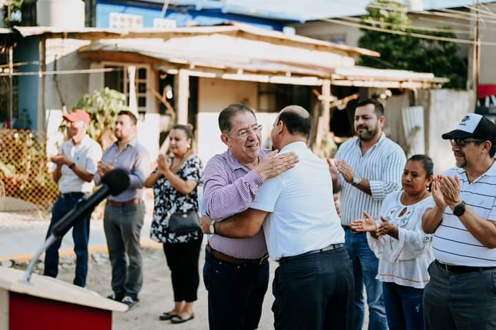 Inicia nueva época de progreso y bienestar en colonias