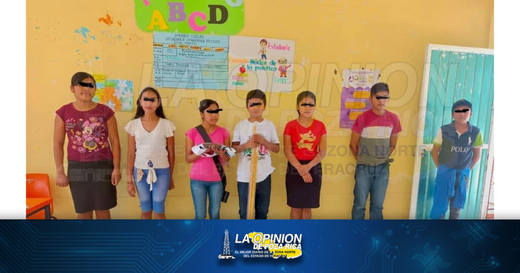Abanderan escuelas