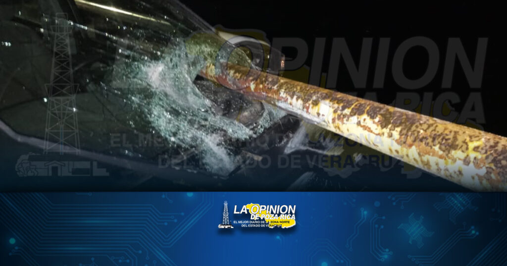 Choca y abandona auto en bulevar