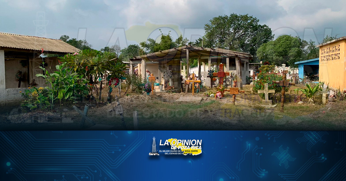 Poca afluencia en cementerios