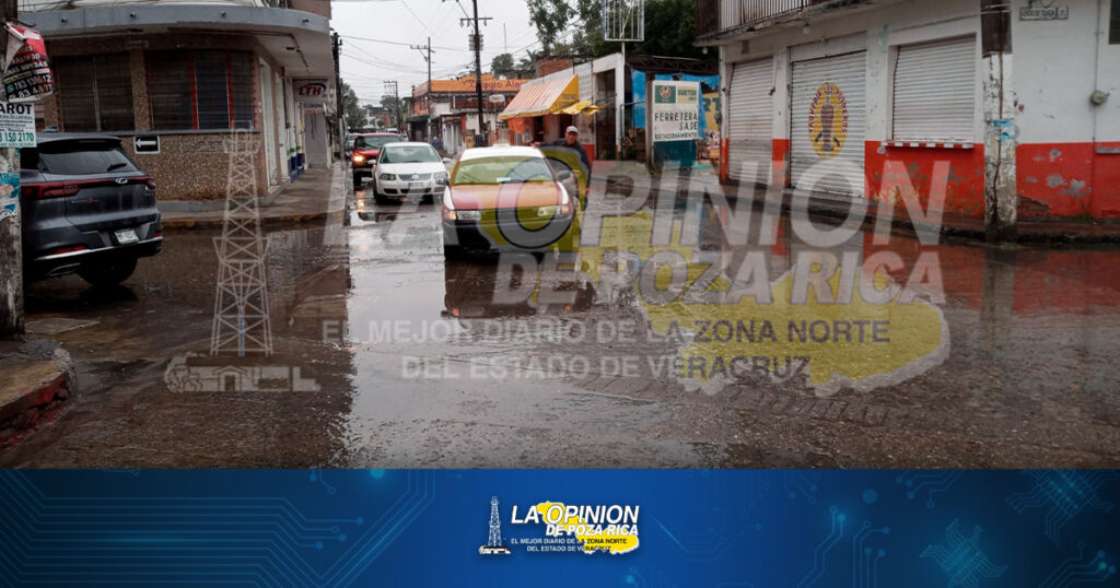 No se detiene en un cruce y choca