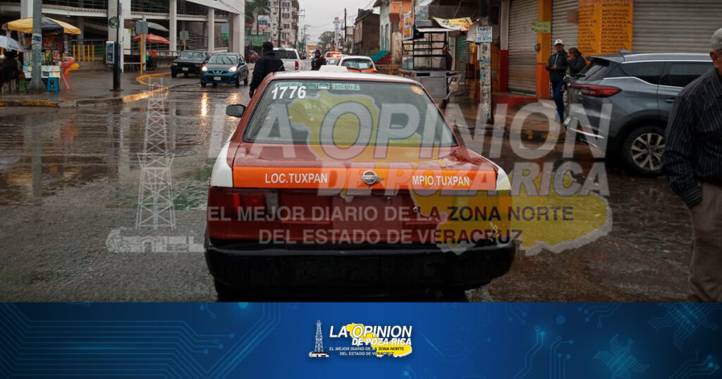 No se detiene en un cruce y choca