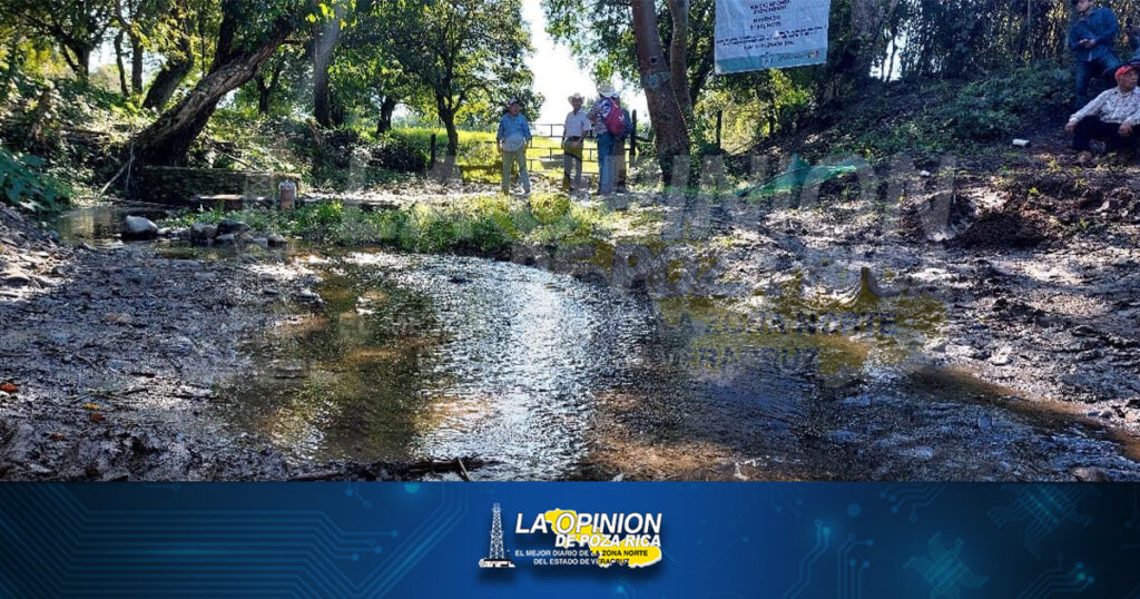 Se unen para abastecerse de agua