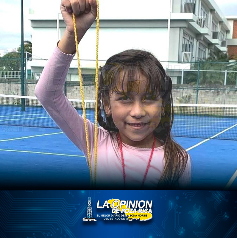 Aranza, destaca en torneo de tenis