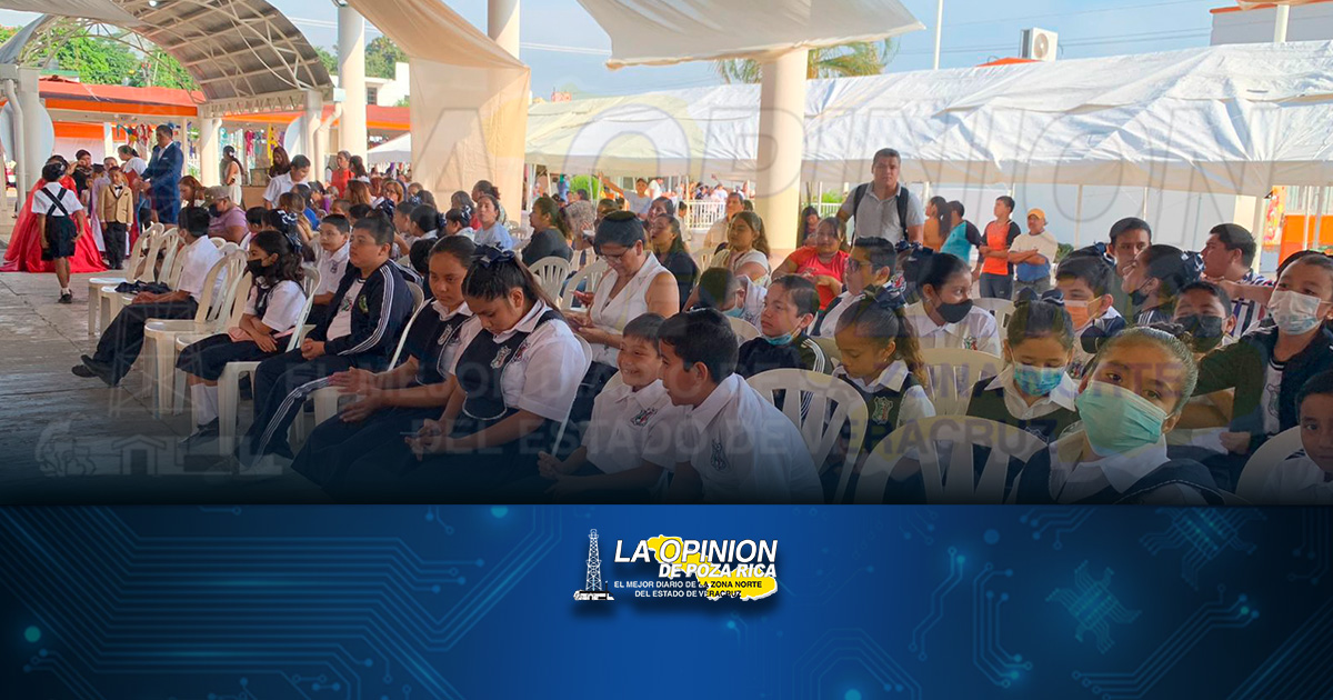 Celebran 100 años de la primaria Díaz Mirón