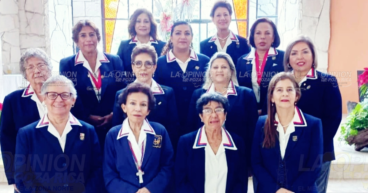 Vicentinas de Tuxpan cumplen 33 años de servicio