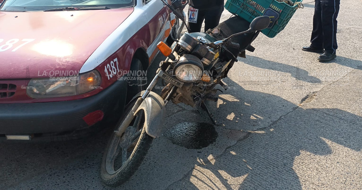 Herrero se estrella en un taxi