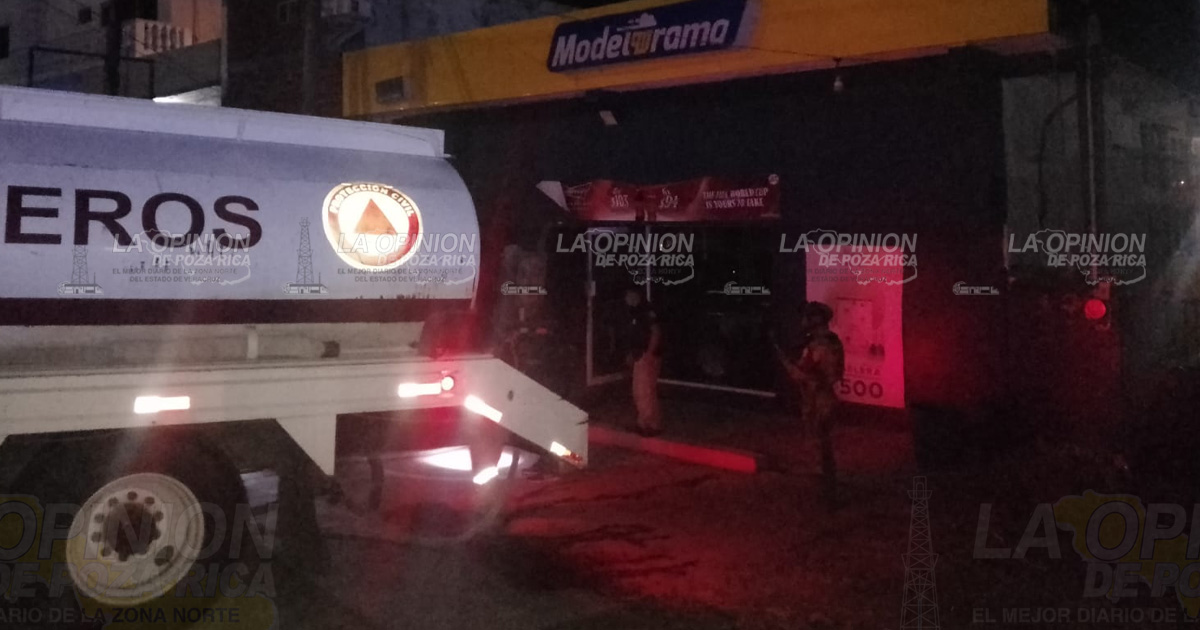 SE INCENDIA UN MODELORAMA