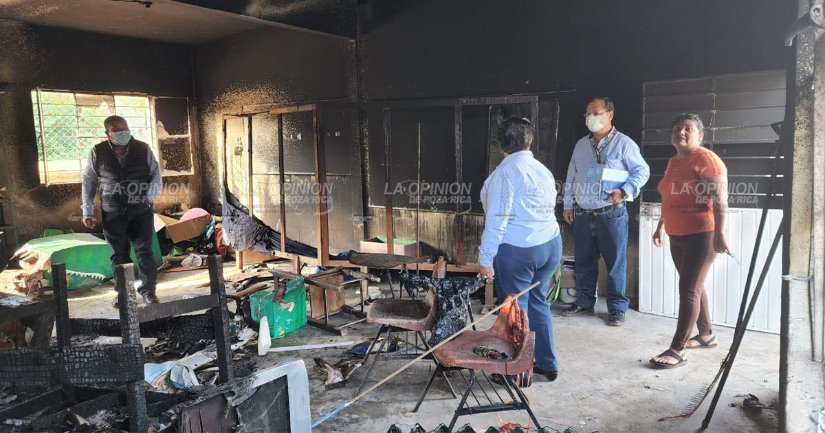Se incendia un salón de clases