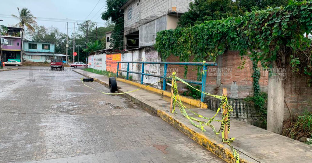 Un peligro puente vehicular del Oro Verde