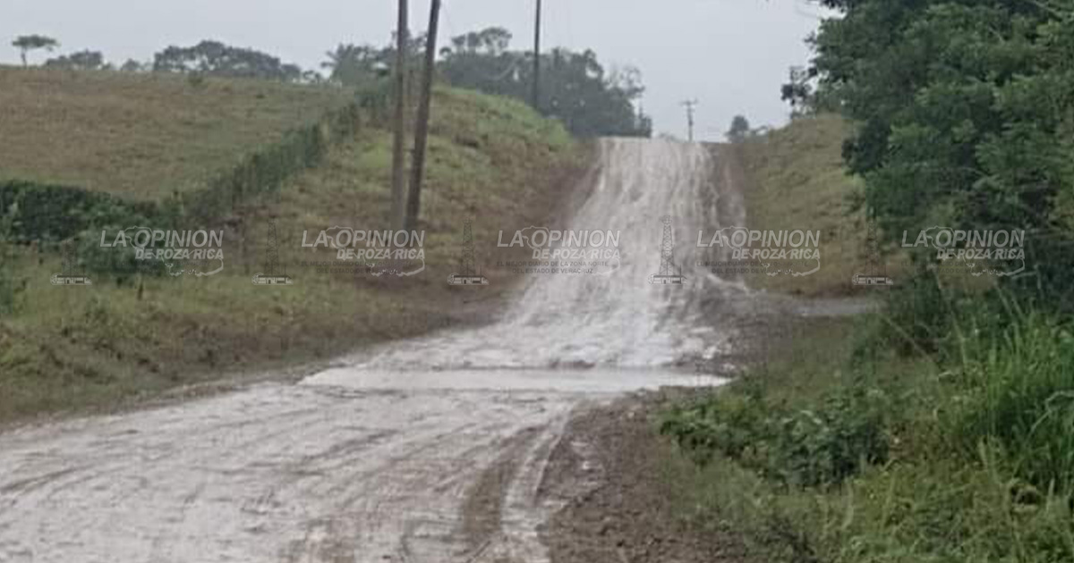 Exigen mejores caminos rurales