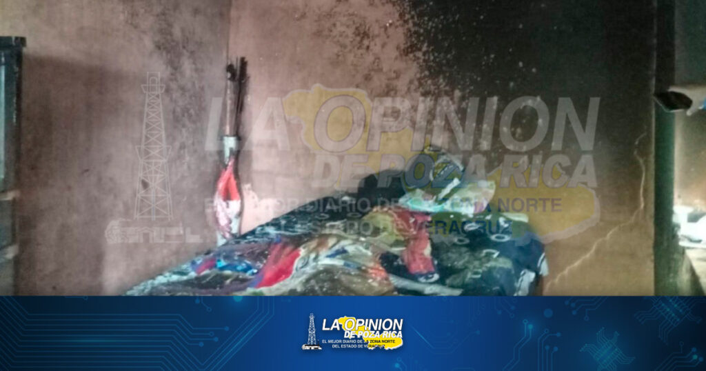 ¡Corto incendia vivienda!