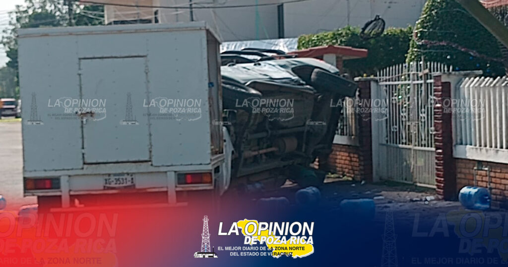 PATRULLA DE LA FC CHOCA Y VUELCA