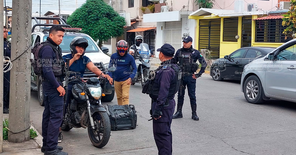 Policía confunde a motoristas con peligrosos delincuentes