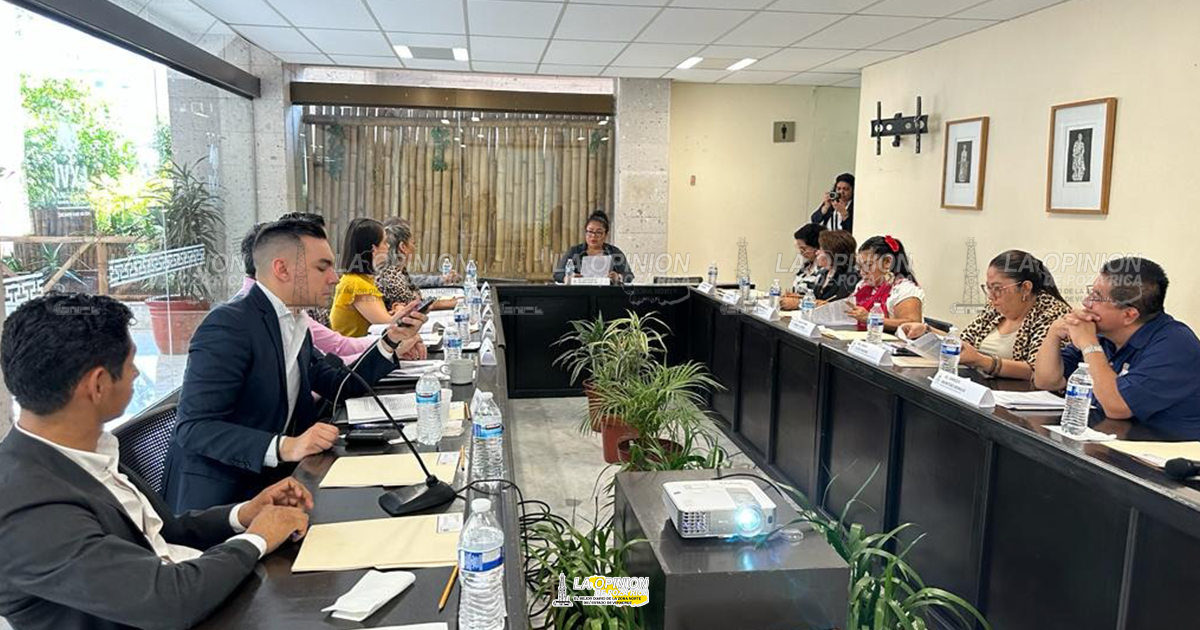 Niñitas todavía son<br>casadas a la fuerza