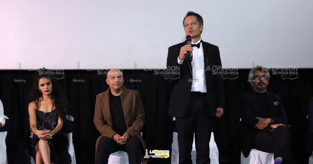 Gana premio de cine en Moscú<br>Zenyazen felicita<br>a Tonatiuh García