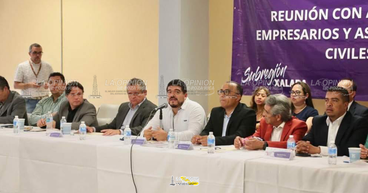 “Juntos transformamos la educación en el estado”, dijo el titular de la SEV