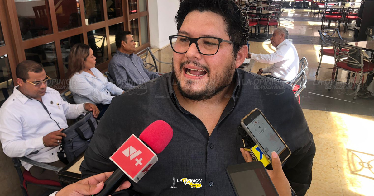 Nueva ley de protección policial es "refrito" de ultrajes a la autoridad denuncia abogados
