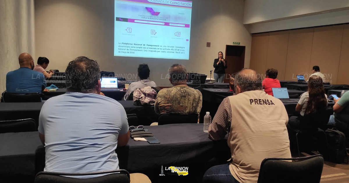 IVAI capacitan a periodistas de AMECOPE Veracruz sobre uso de la PNT