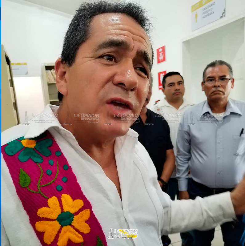 Después de casi 40 años reciben las escrituras de sus predios