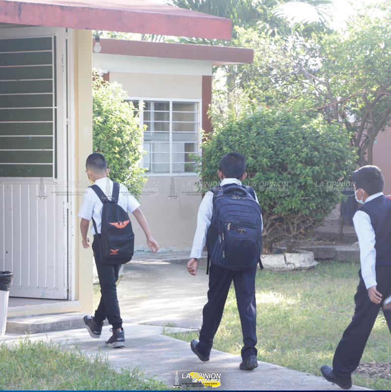 A clases miles de estudiantes el próximo lunes 28 de agosto