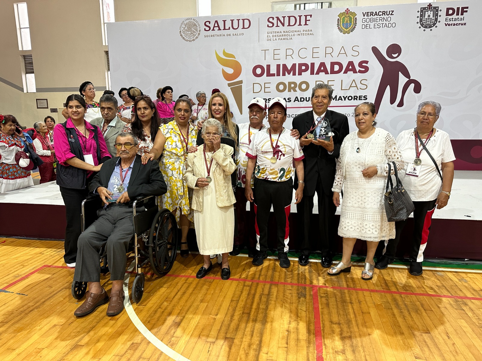 Encabeza Veracruz medallero de las terceras Olimpiadas de Oro del DIF Nacional