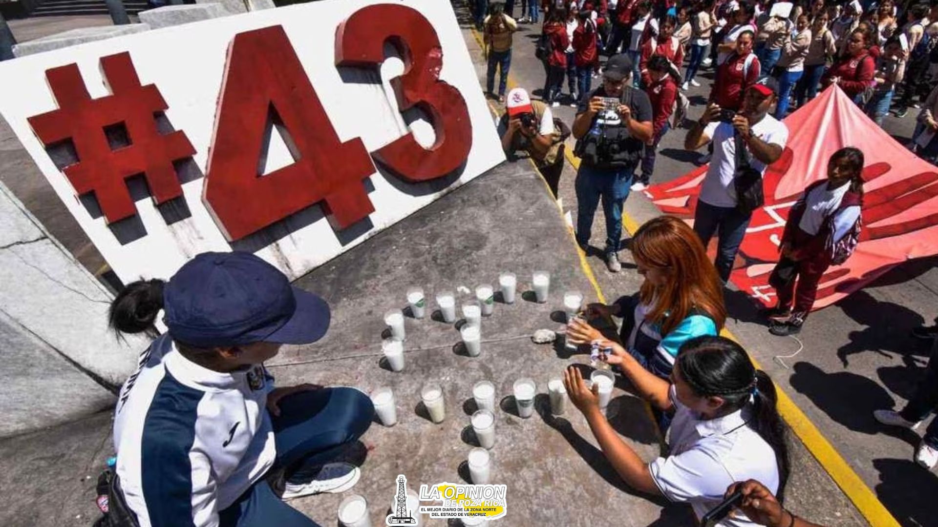 Recuerdan 9 años de desaparición de los 43 de Ayotzinapa