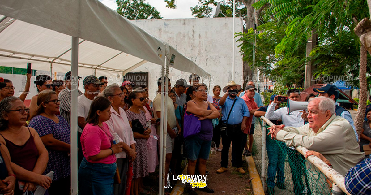 Evacuan más de 300 familias por simulacro de inundación