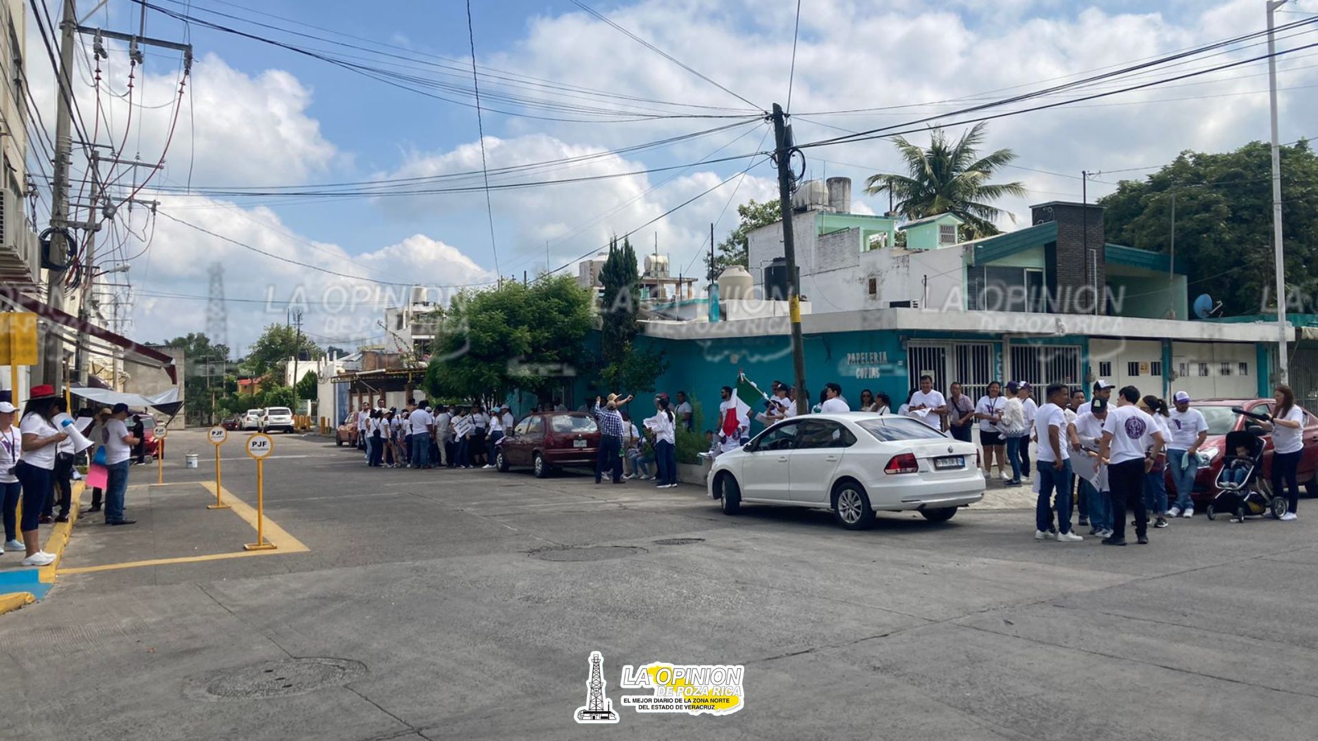 Marchan trabajadores del Poder Judicial