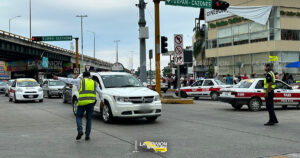 Prohíben acceso de taxis al centro