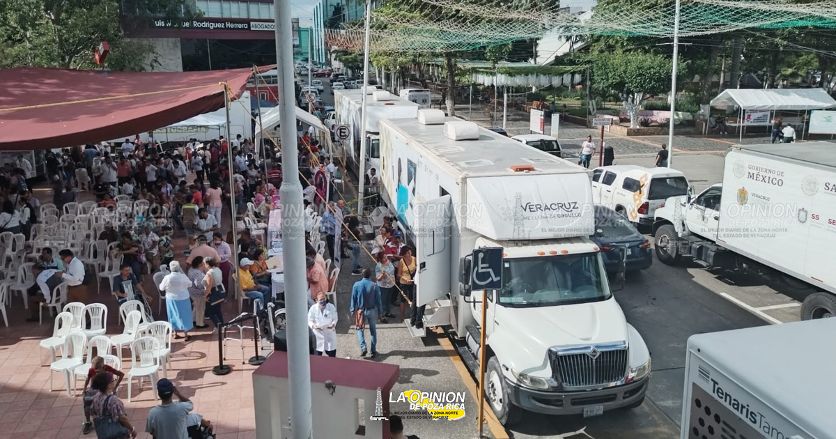 Instalan en Poza Rica módulos de salud integral gratuita