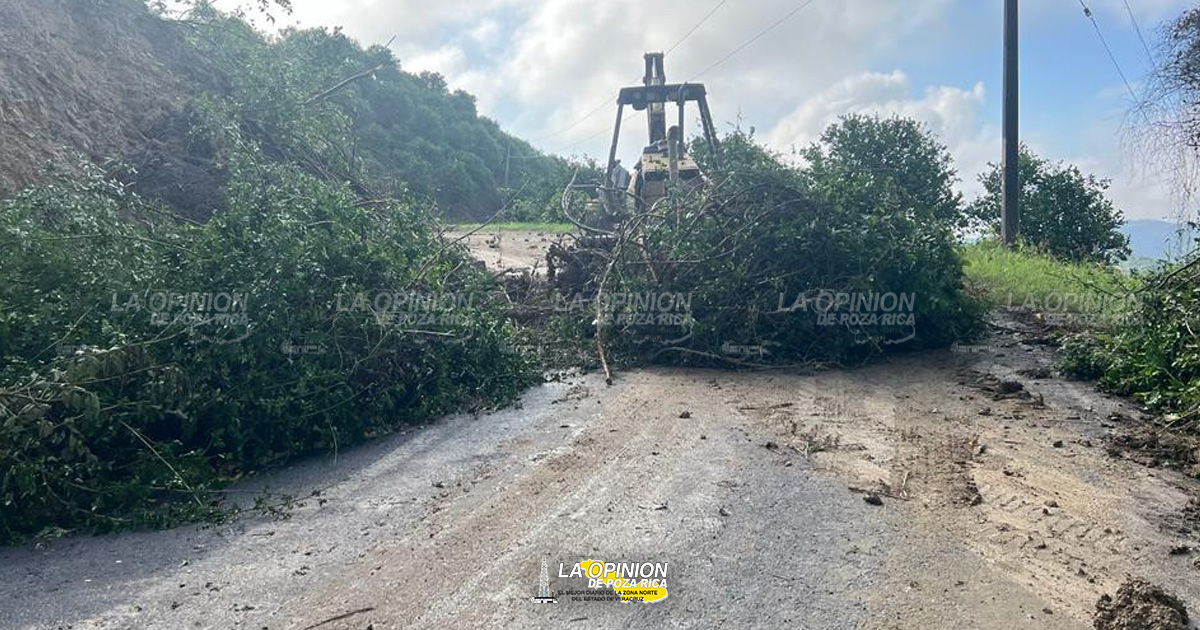 Atiende Gil Vargas afectaciones , supervisa zona de riesgo