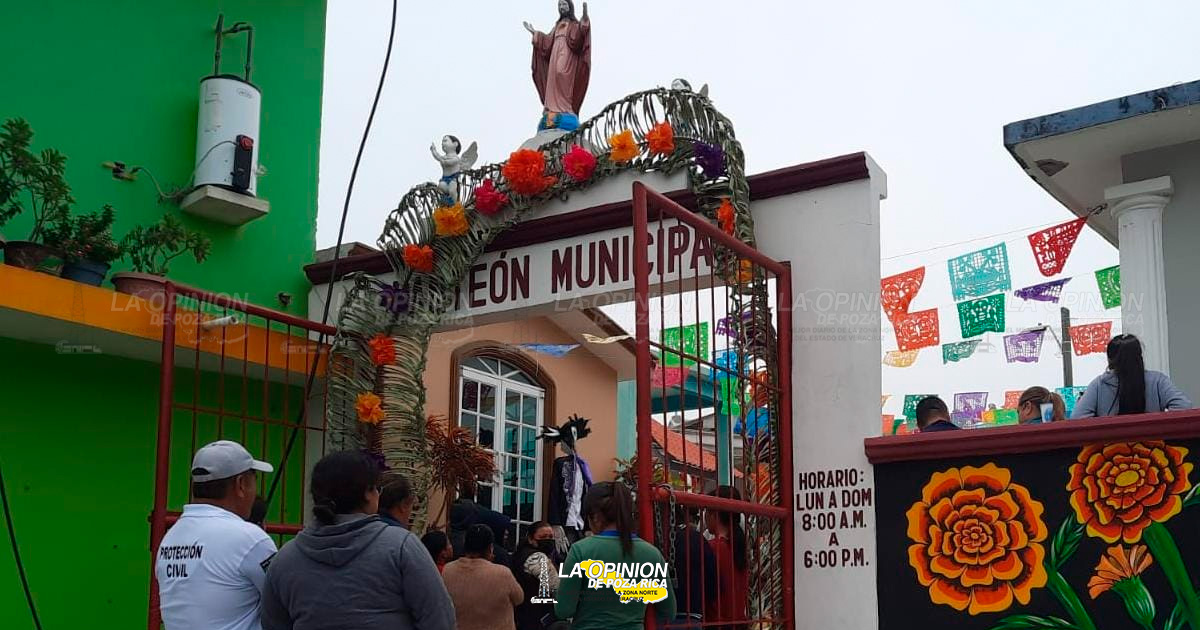 Despliega Protección Civil operativo en el panteón.