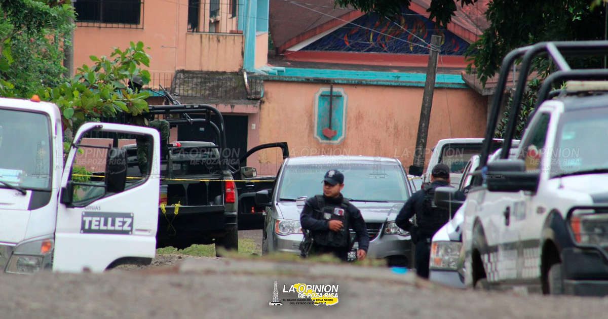 ¡Ejecutan a tres en Catemaco!