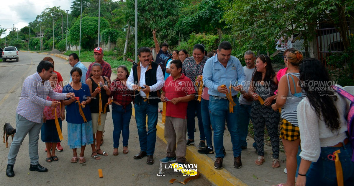 Alumbrado público para Casa Amarilla