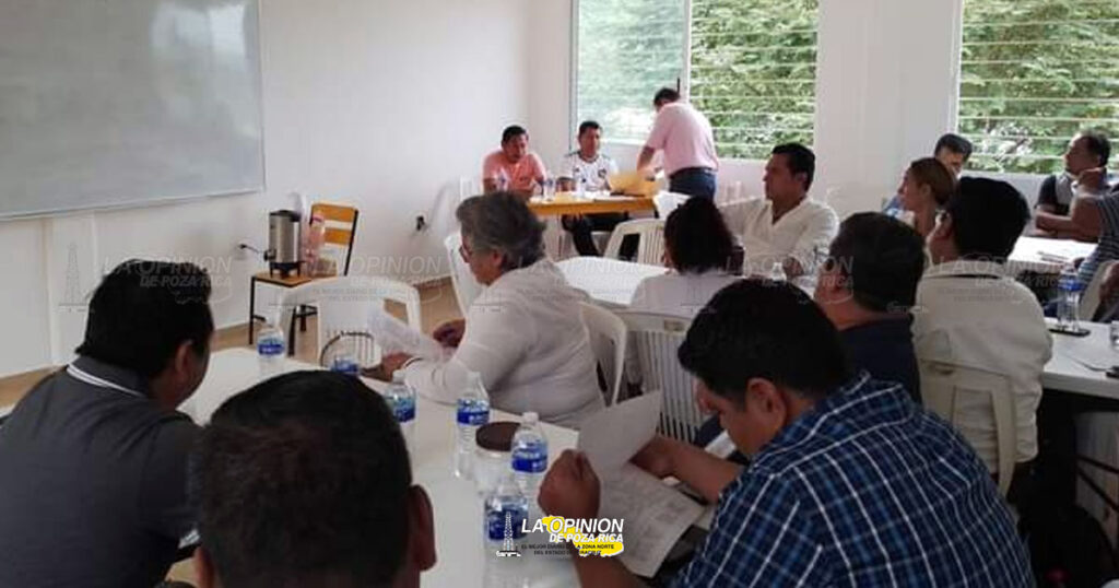 Fomentan en estudiantes el respeto a la patria