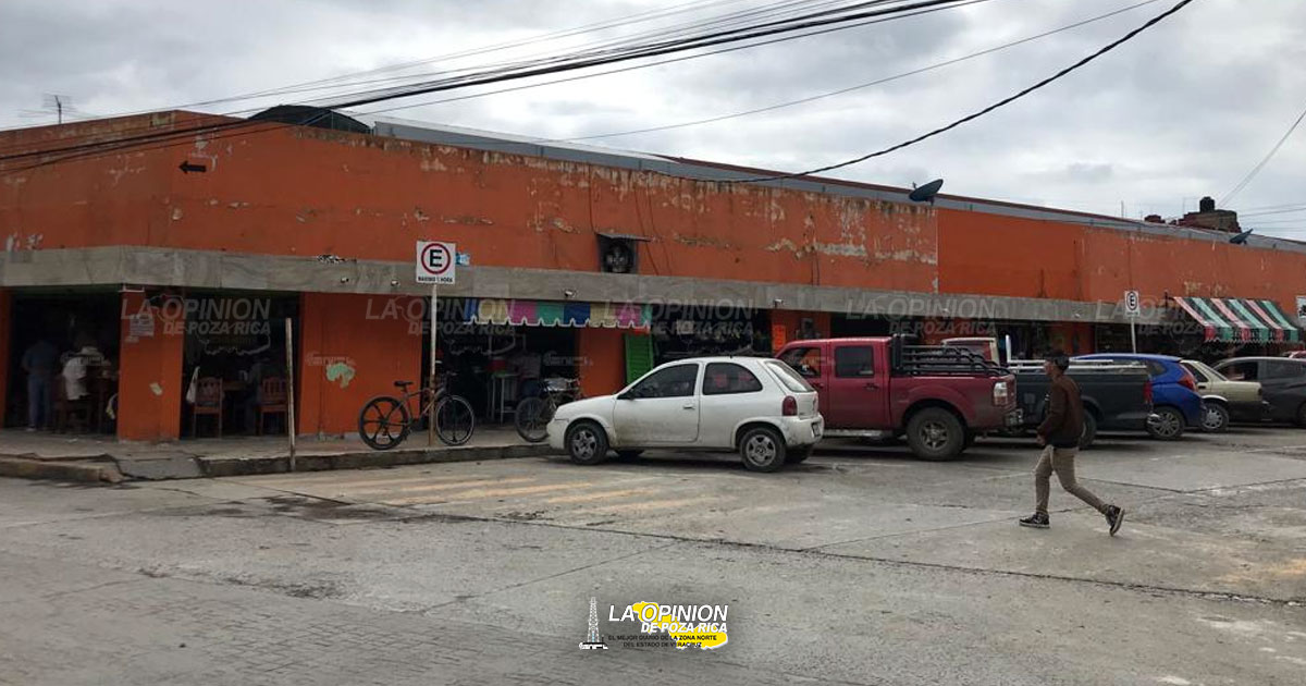 Urgen mejoras al mercado municipal de Álamo