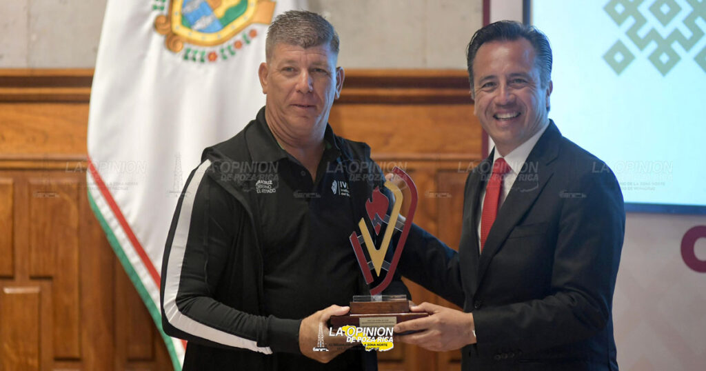 Por su perseverancia, esfuerzo y la disciplina reciben atletas el Premio Estatal al Deporte