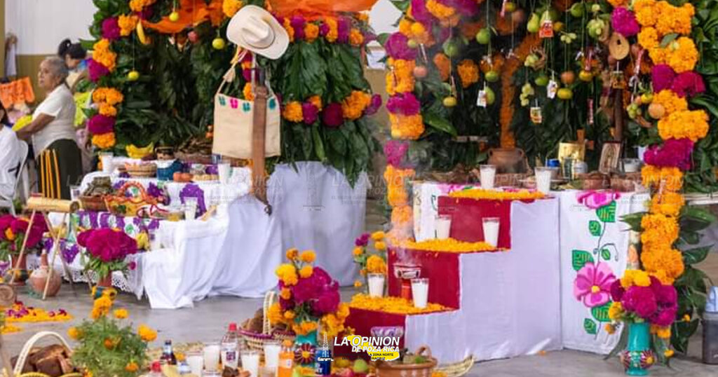 Participan alumnos en las actividades de Día de Muertos